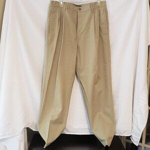 Men's CHAPS by RALPH LAUREN Pleated Front Classic Khakis - 34 x 32
